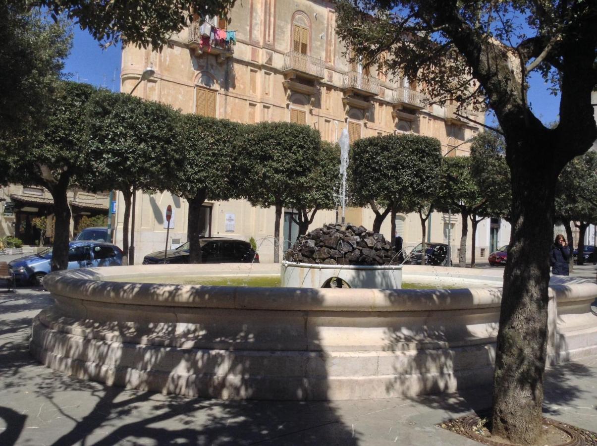 Da noi. Nella città dell'acqua e della pietra. Gravina in Puglia Exterior foto