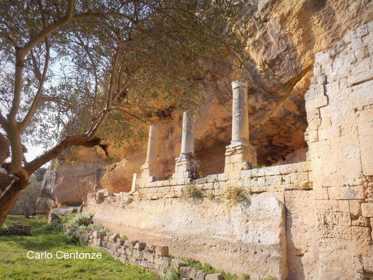 Da noi. Nella città dell'acqua e della pietra. Gravina in Puglia Exterior foto