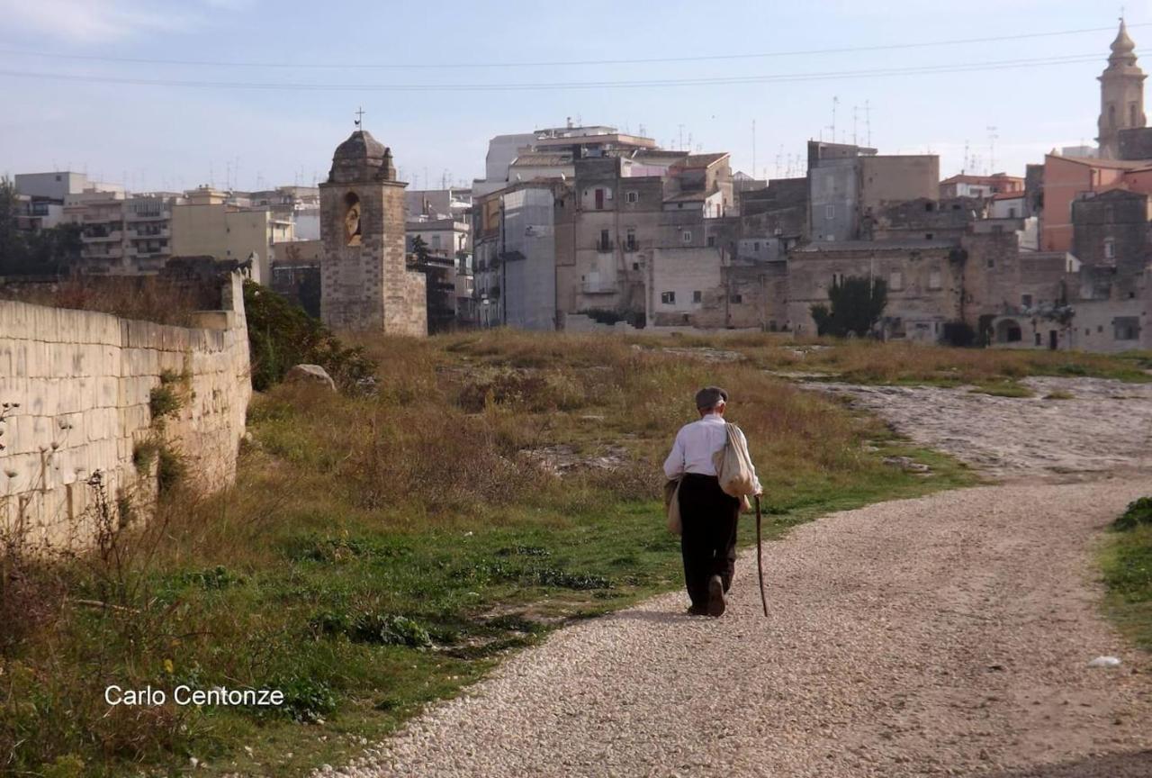 Da noi. Nella città dell'acqua e della pietra. Gravina in Puglia Exterior foto